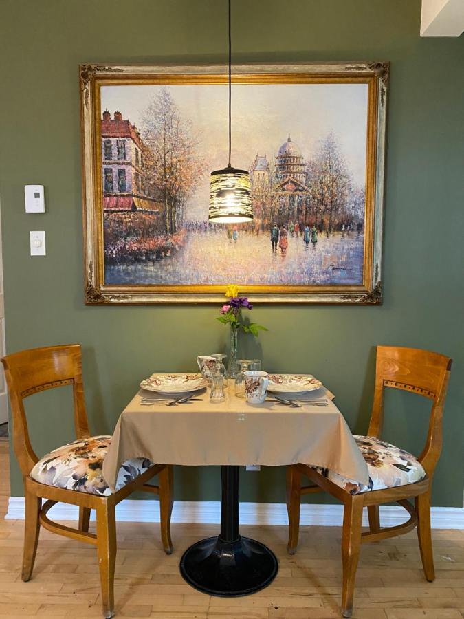 Couette Et Cafe Au Crepuscule Bed & Breakfast La Patrie Exterior photo